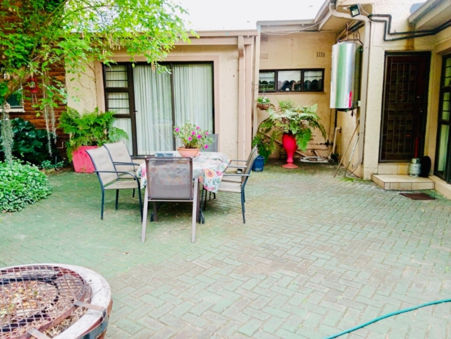 5 Bedroom Property for Sale in Dan Pienaar Free State
